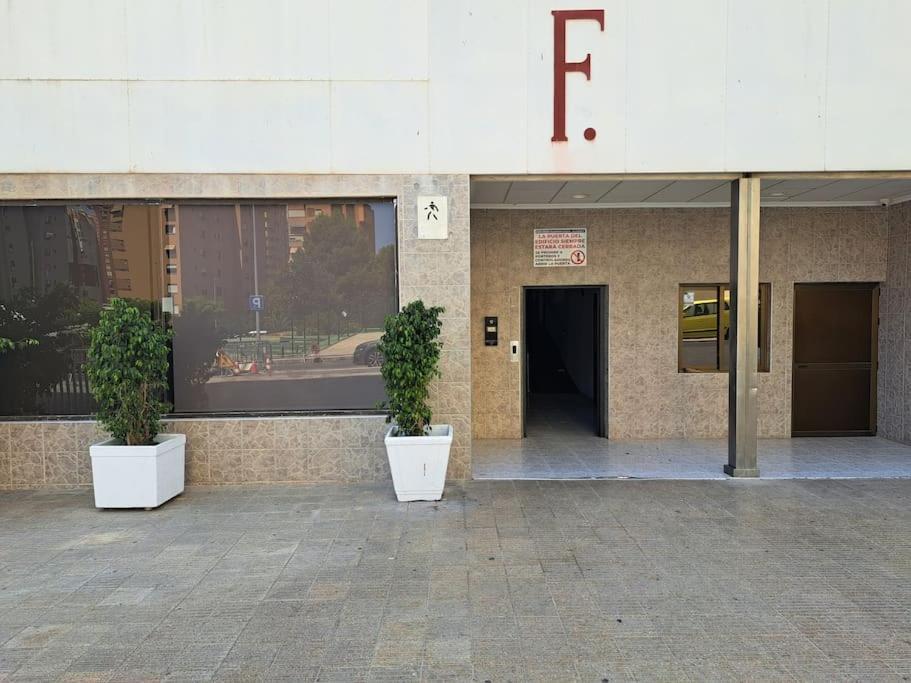 Ferienwohnung Cozy Studio With Sea View Benidorm Exterior foto
